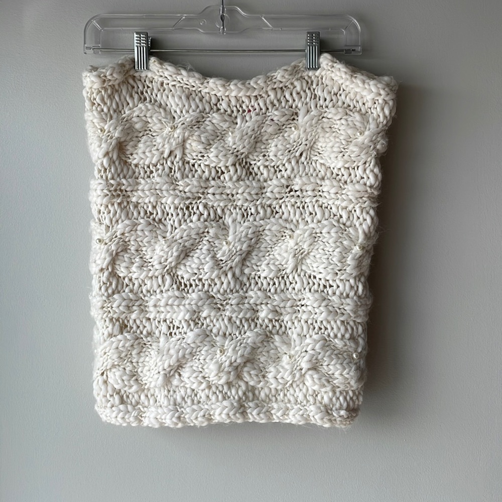 Knit Scarf with Gold Specs and Pearls